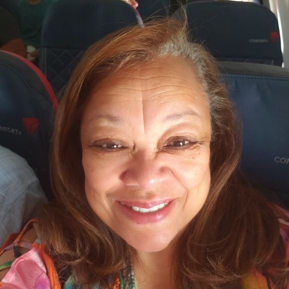 Meet your Posher, Kim - Picture 1 of 1